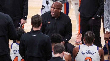 B体育-尼克斯传闻：迈克·布朗面临球员认同度问题